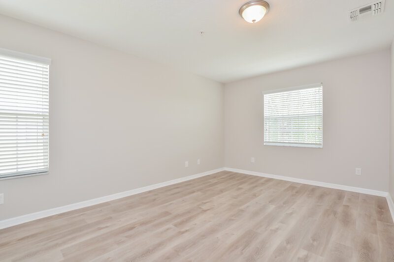 2,990/Mo, 9700 Moss Rose Way Orlando, FL 32832 Bedroom View