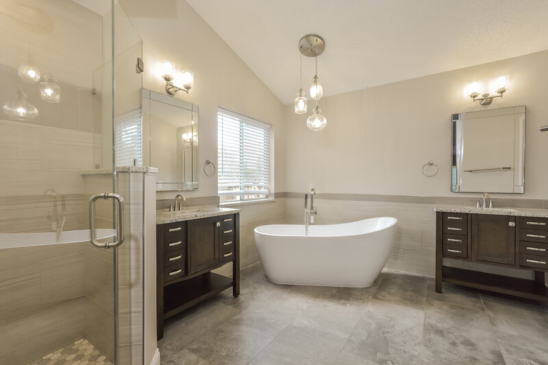 2,880/Mo, 3035 Bluffton Cv Oviedo, FL 32765 Main Bathroom View