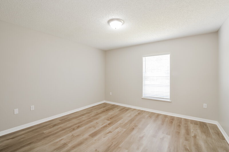 3,190/Mo, 1111 Chateau Cir Minneola, FL 34715 Bedroom View