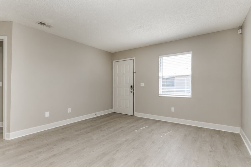 1,475/Mo, 16 Las Brisas Way Kissimmee, FL 34743 Living Room View