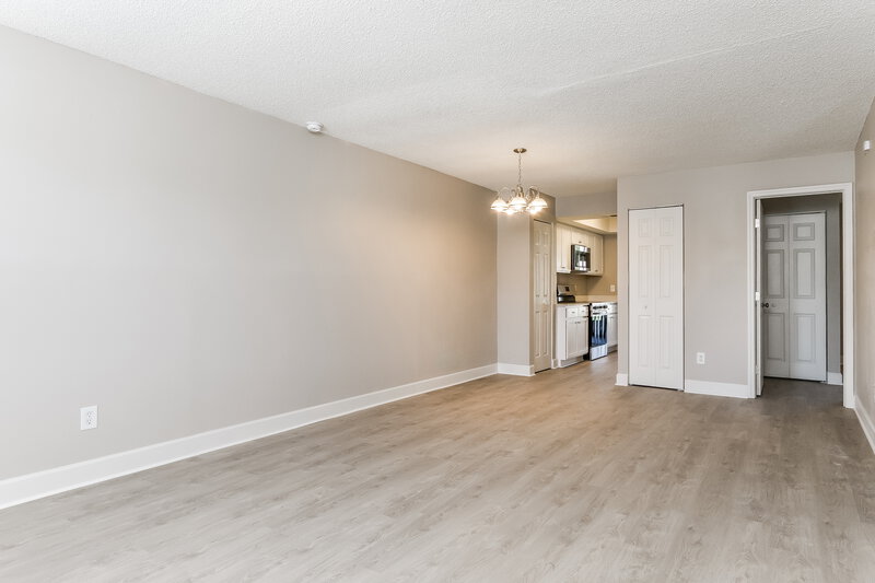 1,475/Mo, 16 Las Brisas Way Kissimmee, FL 34743 Living Room View 2