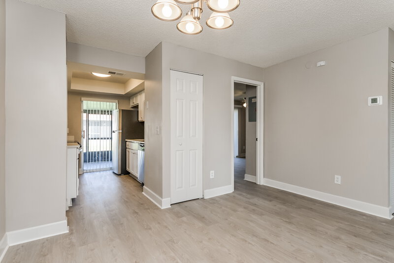 1,475/Mo, 16 Las Brisas Way Kissimmee, FL 34743 Dining Room View