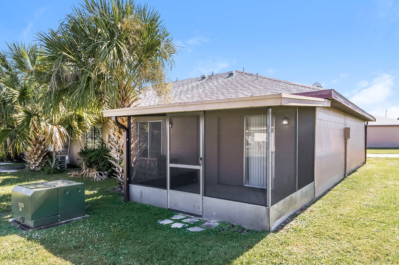 1,475/Mo, 16 Las Brisas Way Kissimmee, FL 34743 Rear View