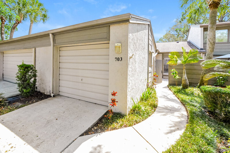 1,940/Mo, 703 Drywood Ave Fern Park, FL 32730 External View