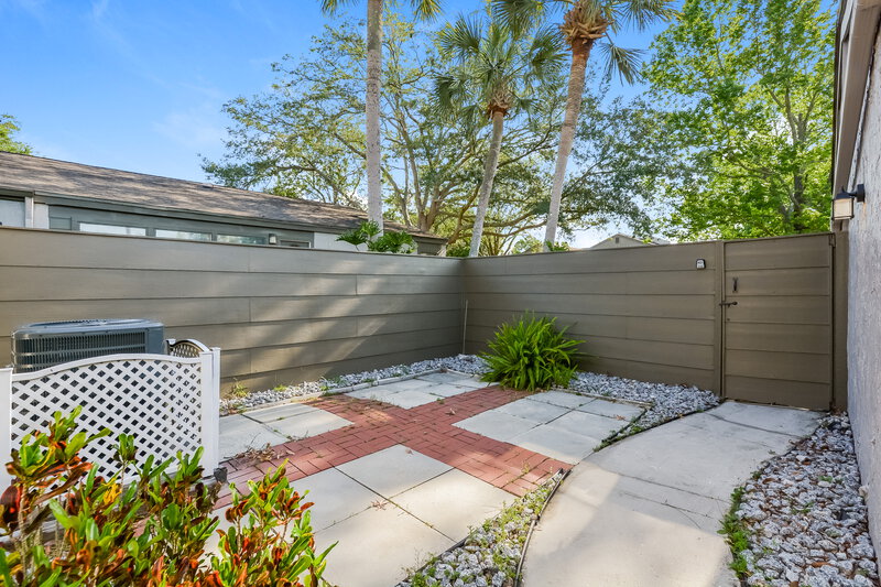 2,240/Mo, 499 Meadowood Blvd Fern Park, FL 32730 Exterior View