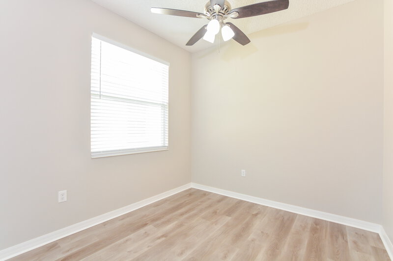 2,580/Mo, 10109 Granite Bay Dr Orlando, FL 32832 Bedroom View 3