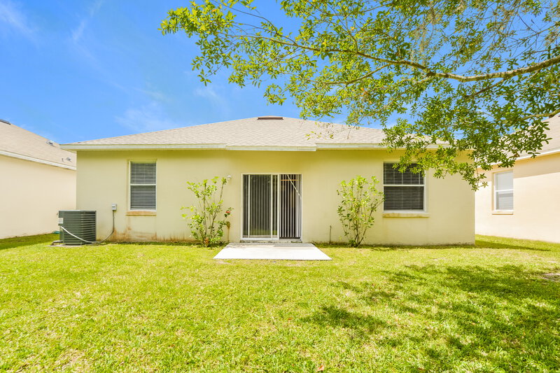 2,580/Mo, 10109 Granite Bay Dr Orlando, FL 32832 Rear View