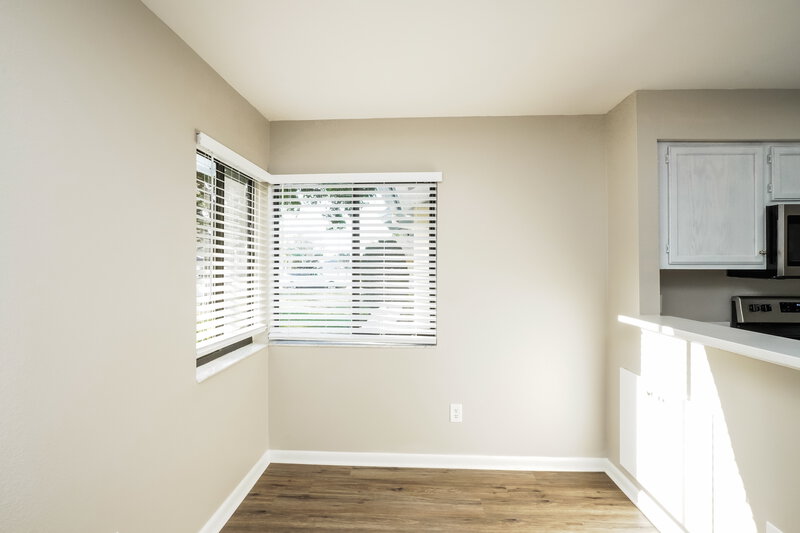 2,290/Mo, 7027 Citrus Point Ct Winter Park, FL 32792 Dining Room View