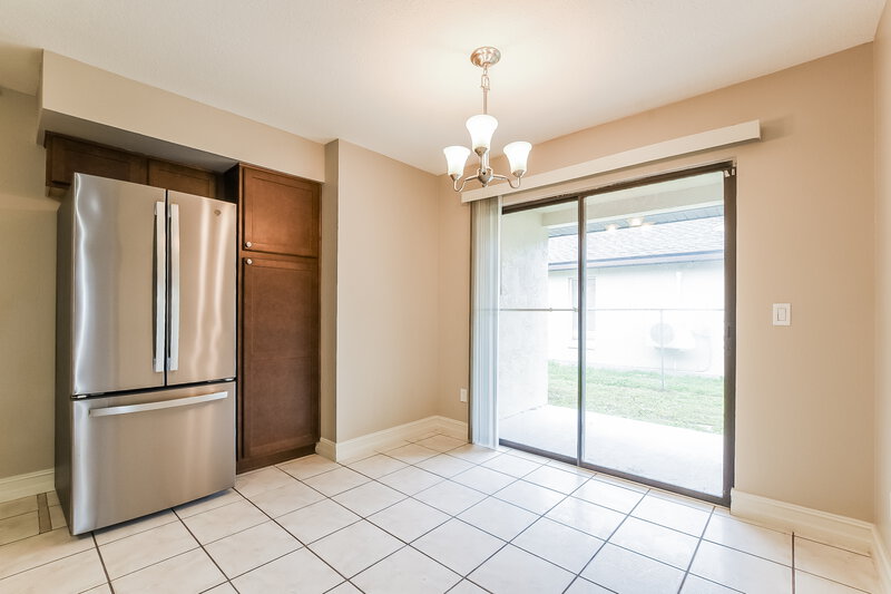 2,255/Mo, 297 Chicago Woods Cir Orlando, FL 32824 Floorplan View 2