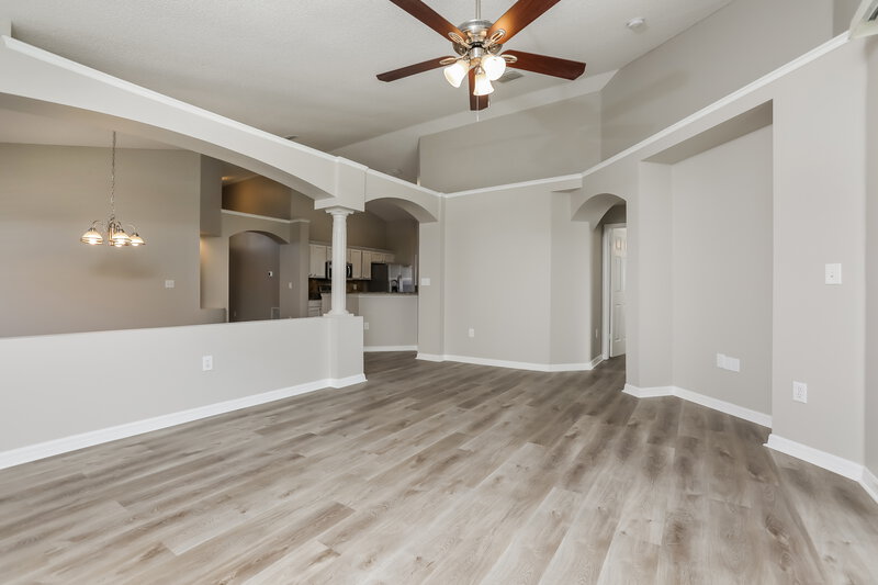 3,240/Mo, 2118 Flintlock Blvd Kissimmee, FL 34743 Living Room View 2
