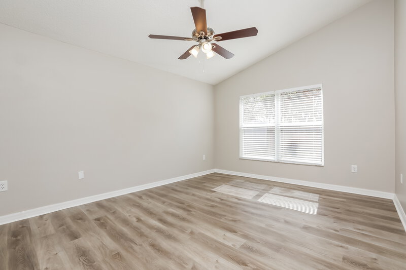 3,240/Mo, 2118 Flintlock Blvd Kissimmee, FL 34743 Main Bedroom View