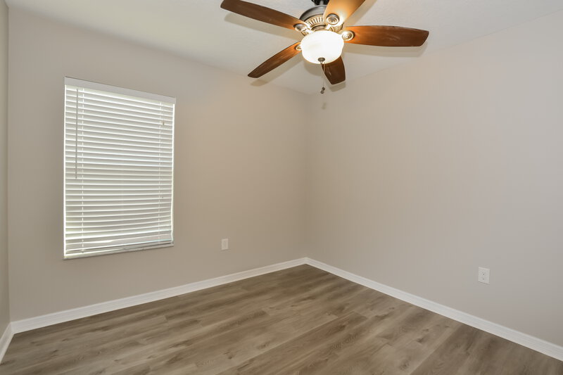 3,110/Mo, 1574 Brandywine Dr Tavares, FL 32778 Bedroom View 2