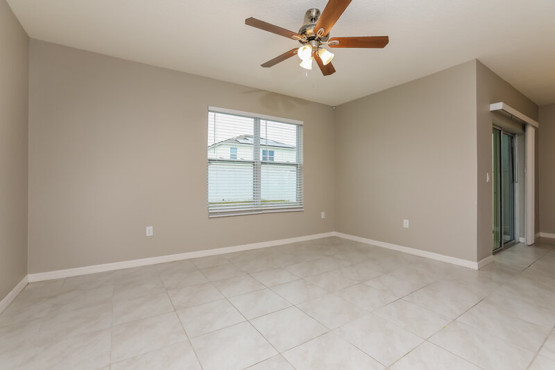 2,345/Mo, 1909 Green Dragon Dr Saint Cloud, FL 34771 Living Room View 2