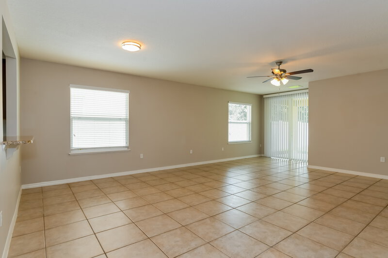 2,290/Mo, 16031 Yelloweyed Dr Clermont, FL 34714 Living Room View