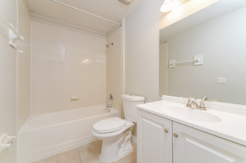 2,120/Mo, 265 Cranbrook Dr Kissimmee, FL 34758 Bathroom View