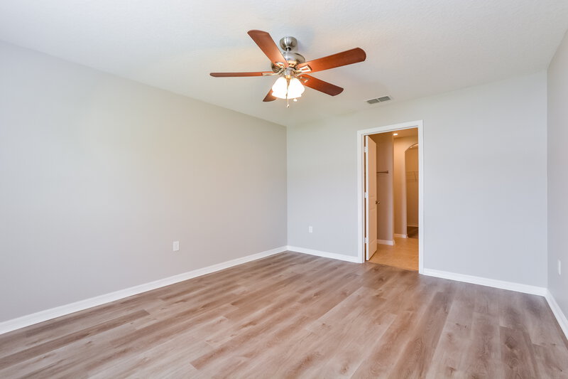 2,095/Mo, 4292 Abaco Dr Tavares, FL 32778 Main Bedroom View
