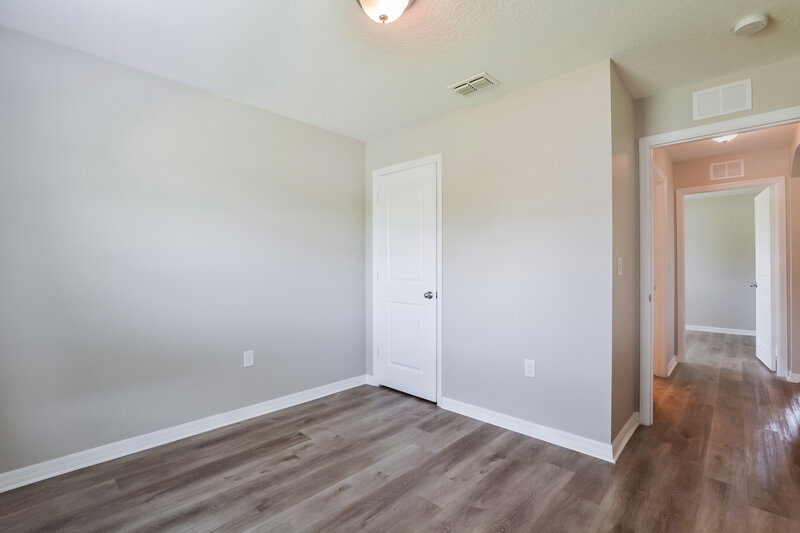 2,095/Mo, 4292 Abaco Dr Tavares, FL 32778 Bedroom View 3