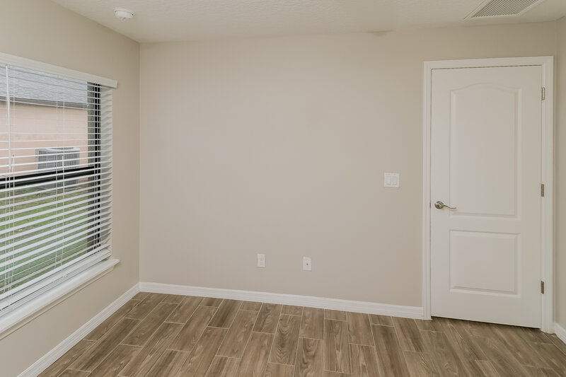 3,920/Mo, 2236 Bracknell Forest Trl Tavares, FL 32778 Bedroom View 2