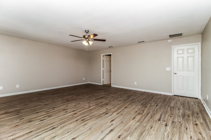 2,670/Mo, 351 Willowbay Ridge St Sanford, FL 32771 Main Bedroom View 2