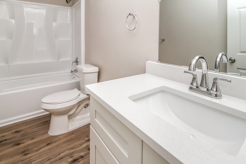 2,670/Mo, 351 Willowbay Ridge St Sanford, FL 32771 Bathroom View