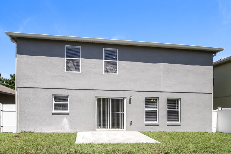 2,670/Mo, 351 Willowbay Ridge St Sanford, FL 32771 Rear View