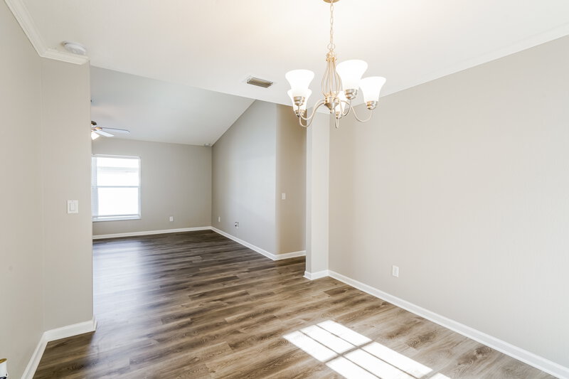 3,120/Mo, 9837 Violet Dr Orlando, FL 32824 Dining Room View 2