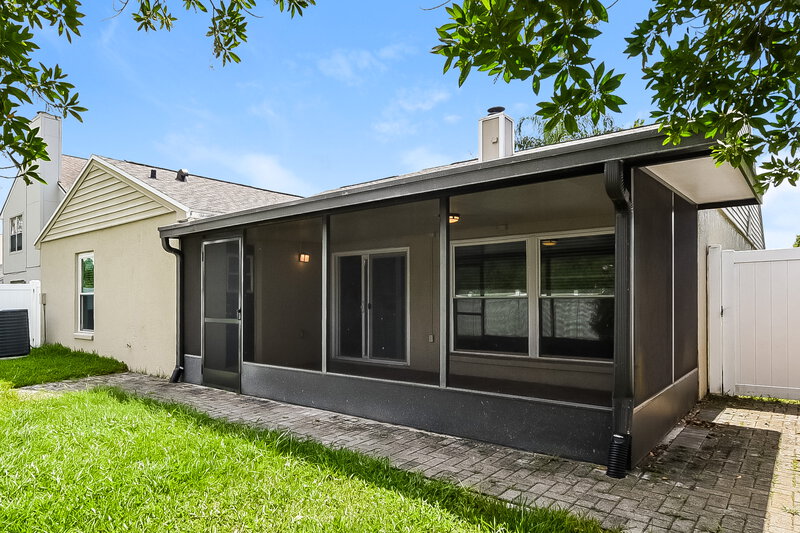 2,605/Mo, 619 Queensbridge Dr Lake Mary, FL 32746 Rear View