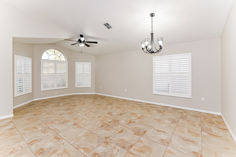 3,590/Mo, 14643 Lady Victoria Blvd Orlando, FL 32826 Dining Room View