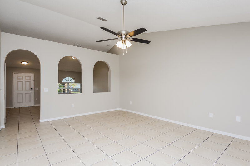 2,080/Mo, 317 Sherborne Ln Kissimmee, FL 34758 Living Room View 2