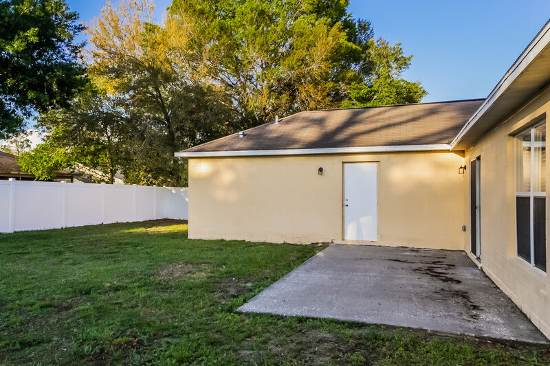 2,080/Mo, 317 Sherborne Ln Kissimmee, FL 34758 Rear View