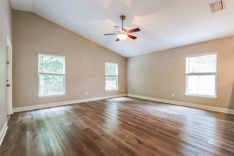 2,245/Mo, 2432 Princeton Ave Sanford, FL 32771 Living Room View