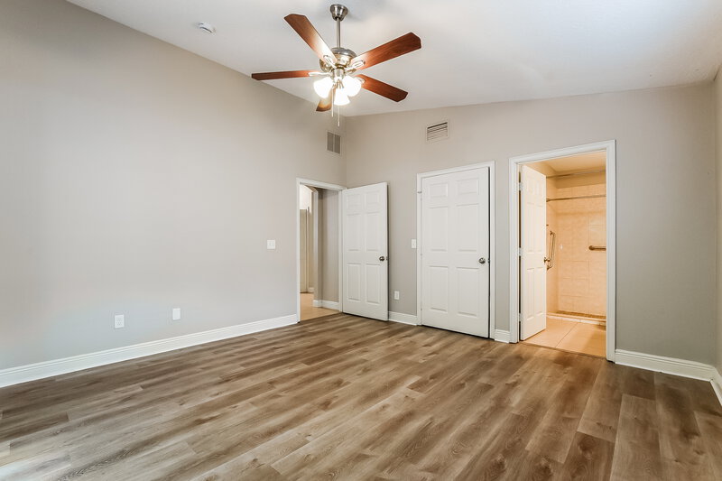 2,245/Mo, 2432 Princeton Ave Sanford, FL 32771 Main Bedroom View 2