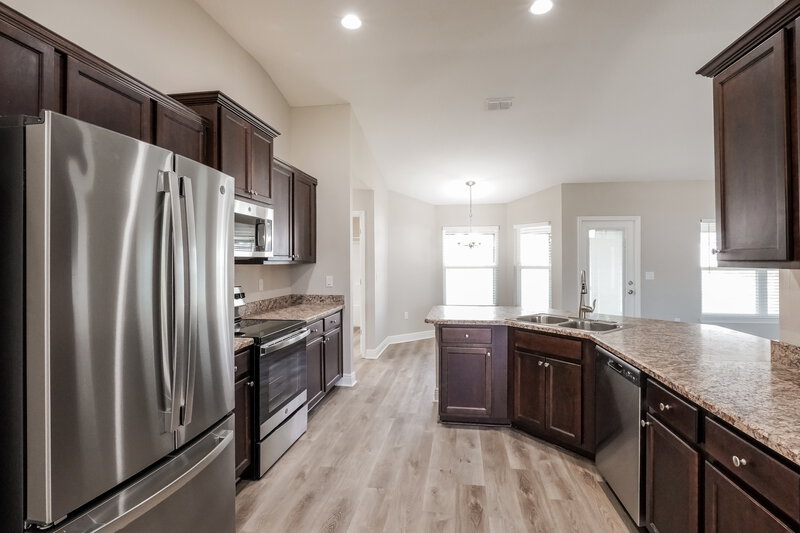 2,325/Mo, 506 W Leah Ct Fruitland Park, FL 34731 Misc View 5