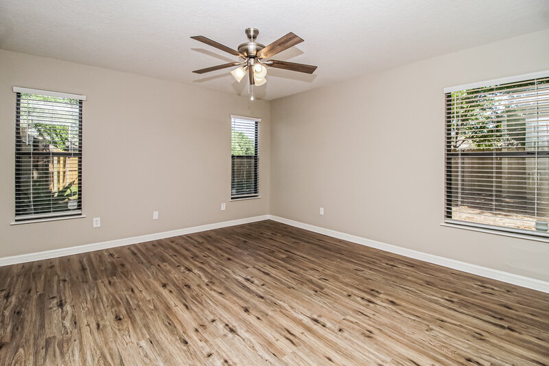 2,350/Mo, 2209 Bracknell Forest Trl Tavares, FL 32778 Bedroom View