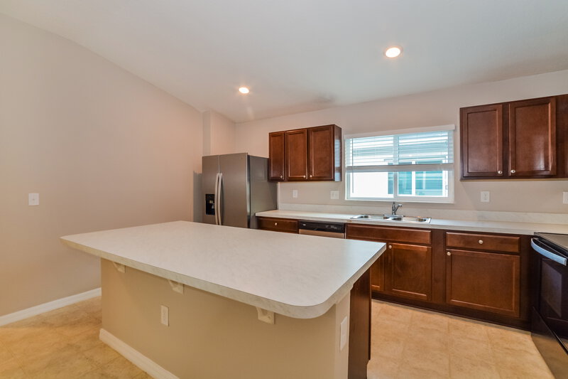 2,250/Mo, 2284 Twin Flower Ln Sanford, FL 32771 Kitchen View 2