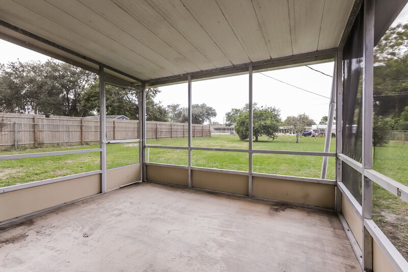 1,670/Mo, 206 Carter Blvd Polk City, FL 33868 Sun Room View