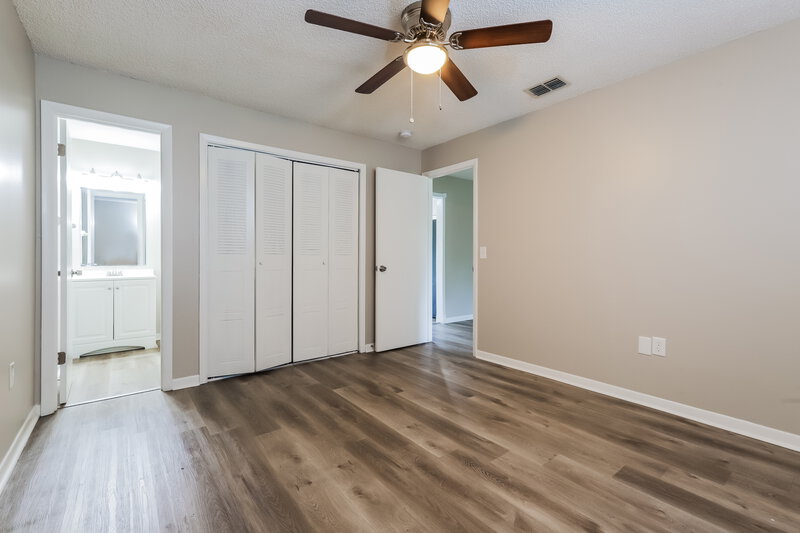 1,670/Mo, 206 Carter Blvd Polk City, FL 33868 Main Bedroom View