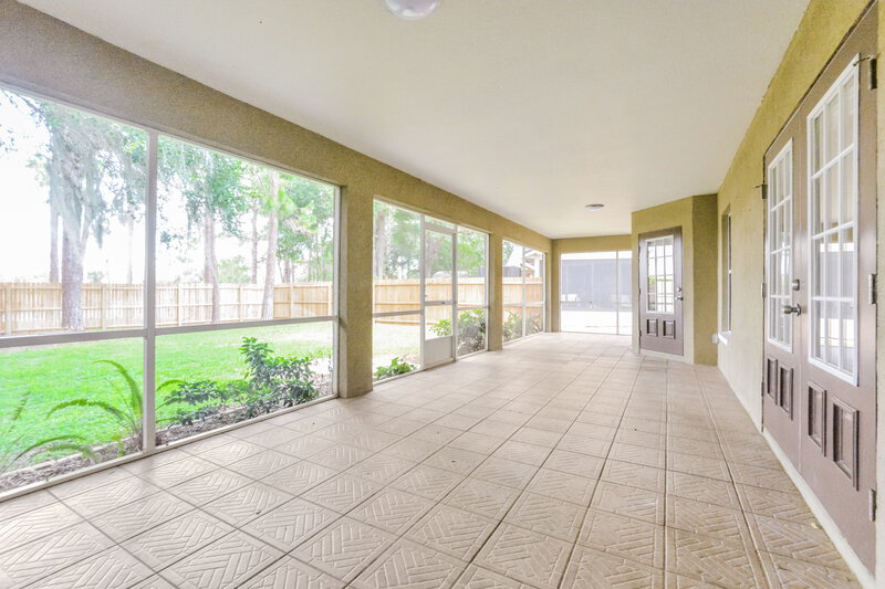 2,250/Mo, 11546 Lake Dr Leesburg, FL 34788 Sun Room View