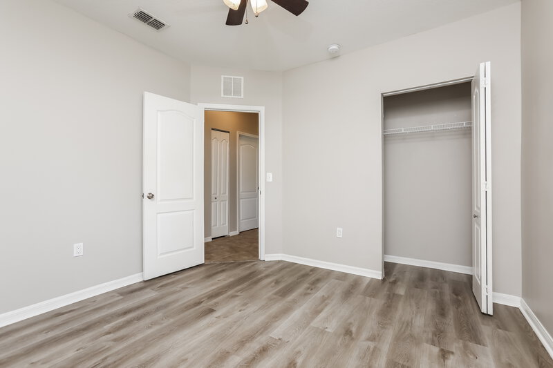 2,745/Mo, 7206 Rafanelli Ct Orlando, FL 32818 Bedroom View