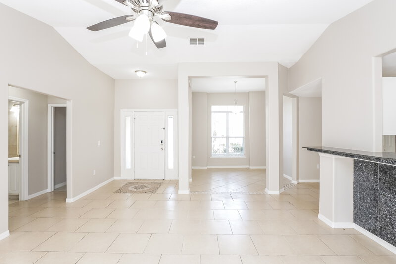 1,890/Mo, 39 Peterlee Ct Kissimmee, FL 34758 Living Room View 2