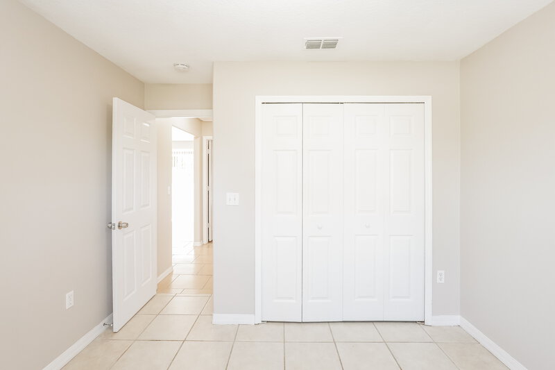 1,890/Mo, 39 Peterlee Ct Kissimmee, FL 34758 Bedroom View 2