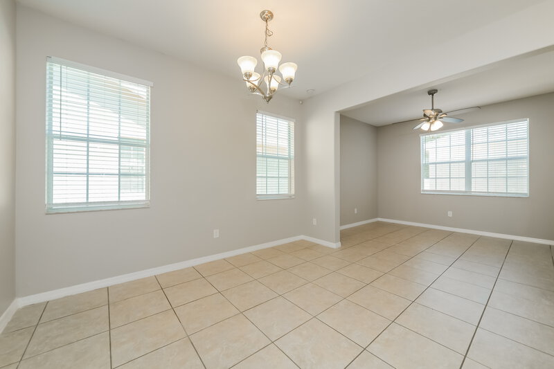 2,185/Mo, 3207 Bayflower Ave Harmony, FL 34773 Dining Room View