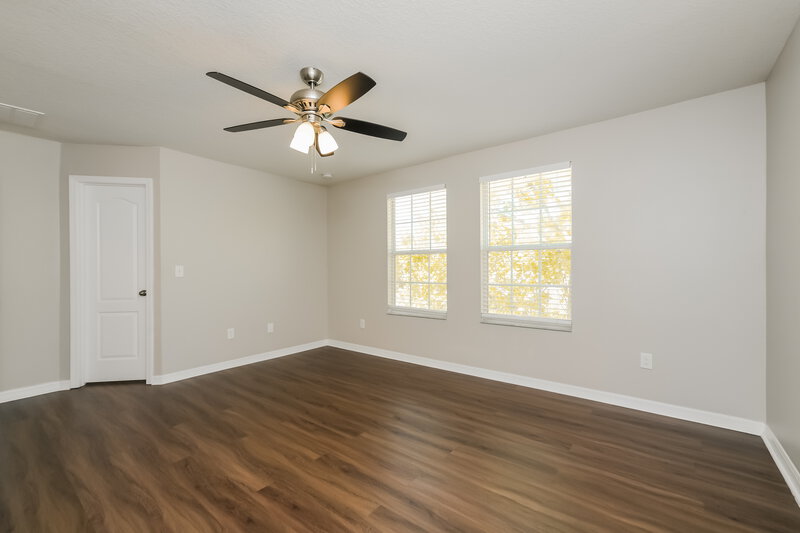 2,185/Mo, 3207 Bayflower Ave Harmony, FL 34773 Main Bedroom View