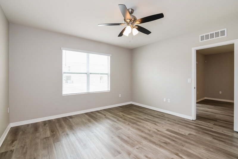 4,040/Mo, 1524 Planters Point Rd Kindred, FL 34744 Main Bedroom View 2