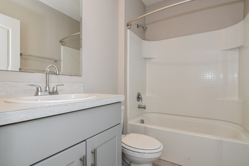 4,040/Mo, 1524 Planters Point Rd Kindred, FL 34744 Bathroom View