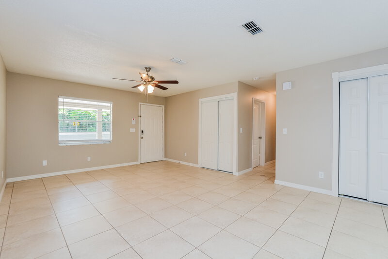 2,050/Mo, 1173 Geneva Dr Oviedo, FL 32765 Living Room View