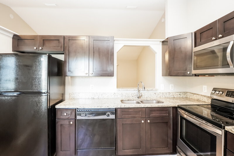 2,710/Mo, 4245 Sasha Trl Saint Cloud, FL 34772 Kitchen View 2