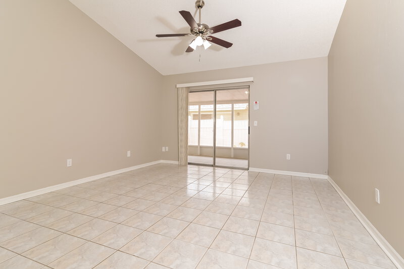 3,020/Mo, 1232 Regal Ridge Dr Orlando, FL 32825 Living Room View 2