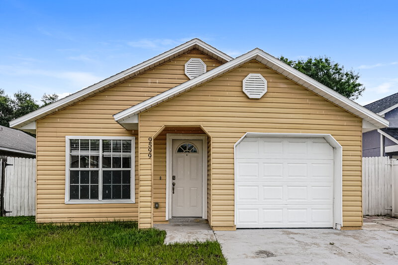1,900/Mo, 9599 Lupine Ave Orlando, FL 32824 External View