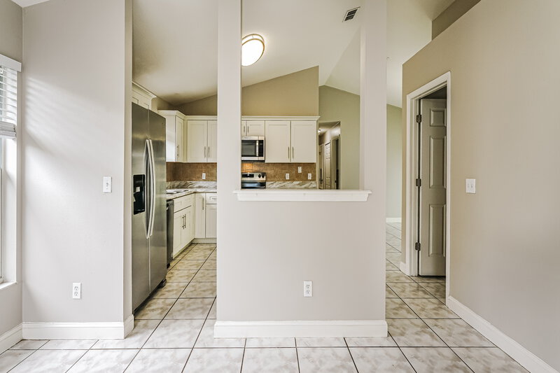 1,900/Mo, 9599 Lupine Ave Orlando, FL 32824 Misc View 4
